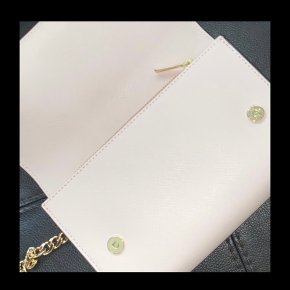 2 MK bags - Picture 4 of 6